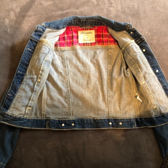 Jean Jacket - Picture 2 of 7